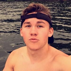 Meet your Posher, Zach